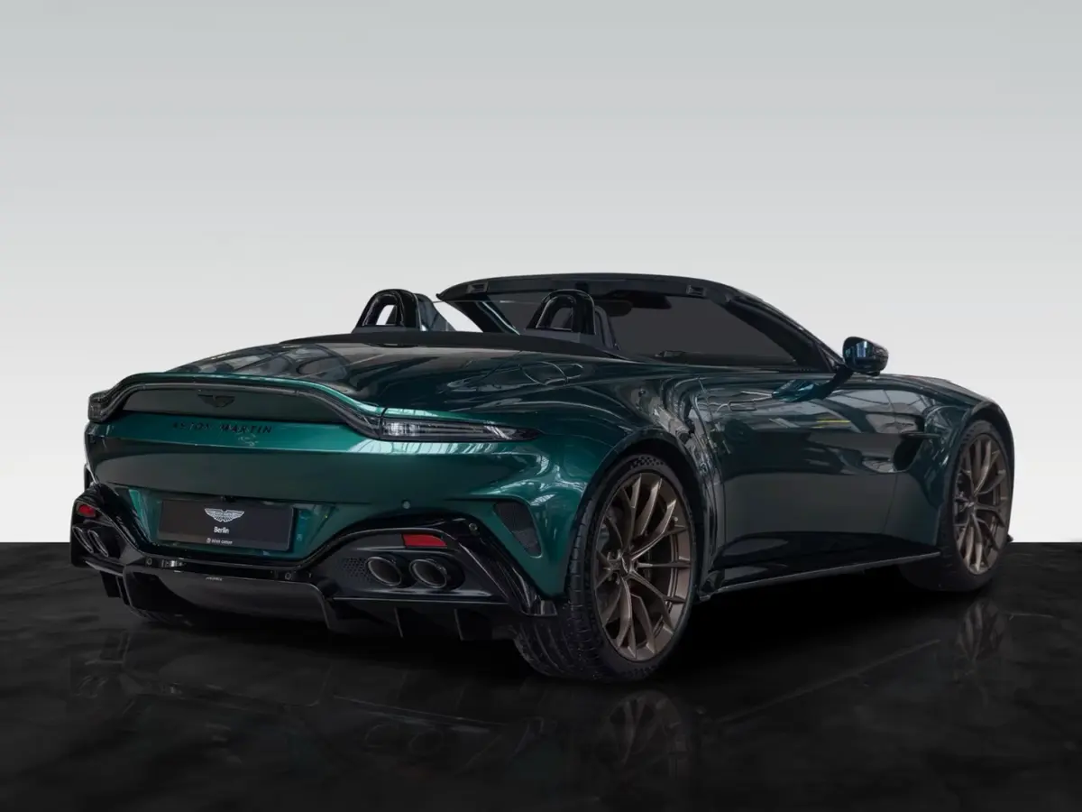 Aston Martin Vantage V8 Spider 2026, dashboard — Venice Lux Car Rental, Venice. The 2026 Aston Martin Vantage V8 Spider pairs 665 hp with a roof that drops in seconds,…