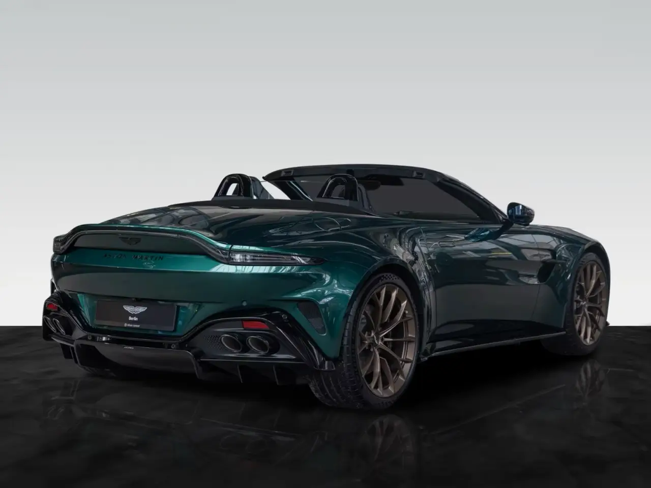 Aston Martin Vantage V8 Spider 2026, dashboard — Venice Lux Car Rental, Venice. The 2026 Aston Martin Vantage V8 Spider pairs 665 hp with a roof that drops in seconds,…