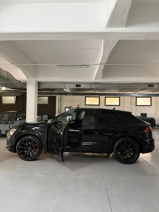 Audi Q8 2025 — Venice Lux Car Rental, Venice