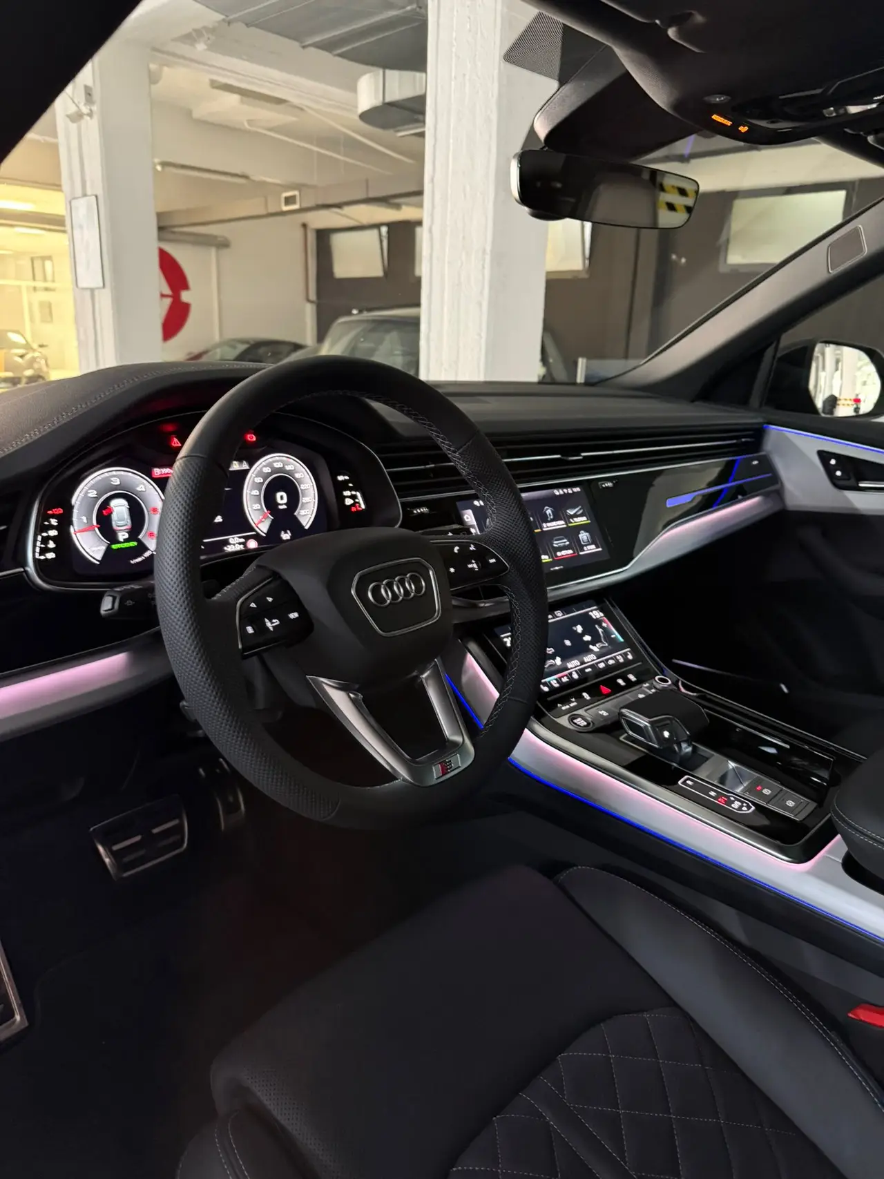 Audi Q8 2025, exterior — Venice Lux Car Rental, Venice. The Audi Q8 sits in the fleet as the calm, capable option for guests who want space and…