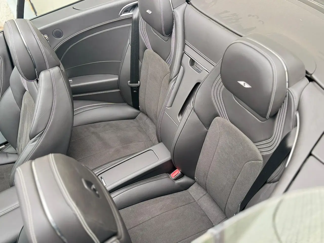 Bentley Continental GTC S V8 2025, front view — Venice Lux Car Rental, Venice. The Bentley Continental GTC S V8 is built for covering distance in comfort, not for…