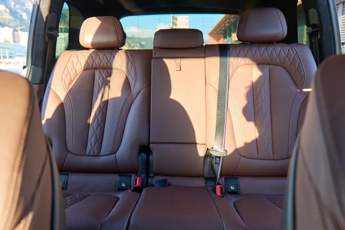 BMW X7 40d M 2024, dashboard — Venice Lux Car Rental, Venice. The BMW X7 40d M carries seven seats and 352 hp inside a cabin wide enough to keep three…