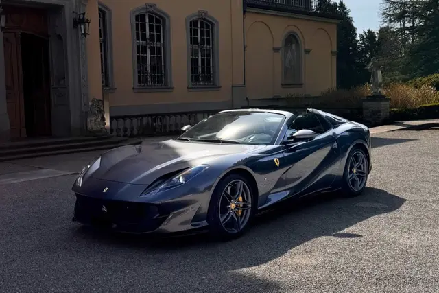 Ferrari 812 GTS 2024 — Venice Lux Car Rental, Venice