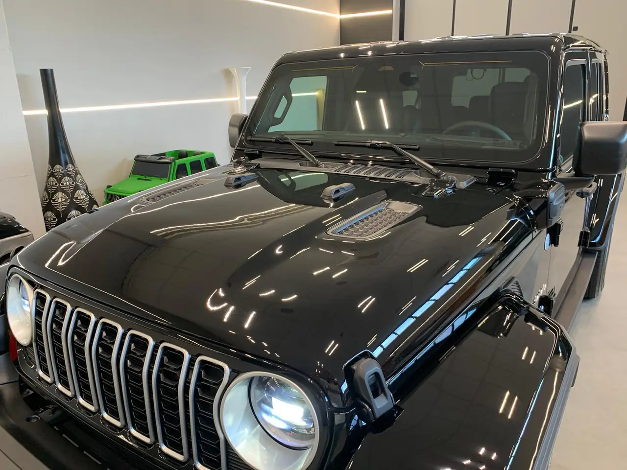 Jeep Wrangler 2025, dashboard — Venice Lux Car Rental, Venice. The 2025 Jeep Wrangler brings a different kind of character to the fleet: upright, boxy,…