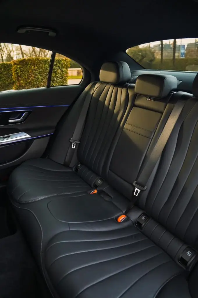 Mercedes Benz E-klasse 220d Premium Plus 2026, interior — Venice Lux Car Rental, Venice. The 2026 Mercedes Benz E-Klasse 220d Premium Plus is the sensible choice on a fleet full…