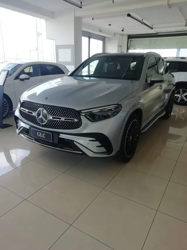 Mercedes Benz GLC 2025 — Venice Lux Car Rental, Venice