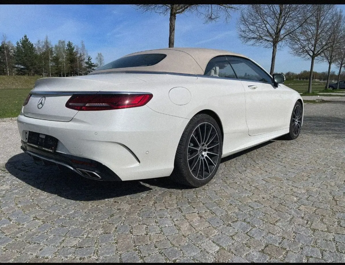 Mercedes Benz S560 Cabrio 2021, rear view — Venice Lux Car Rental, Venice. The S560 Cabrio pairs a 469 hp V8 with the weight and hush of Mercedes' flagship saloon,…