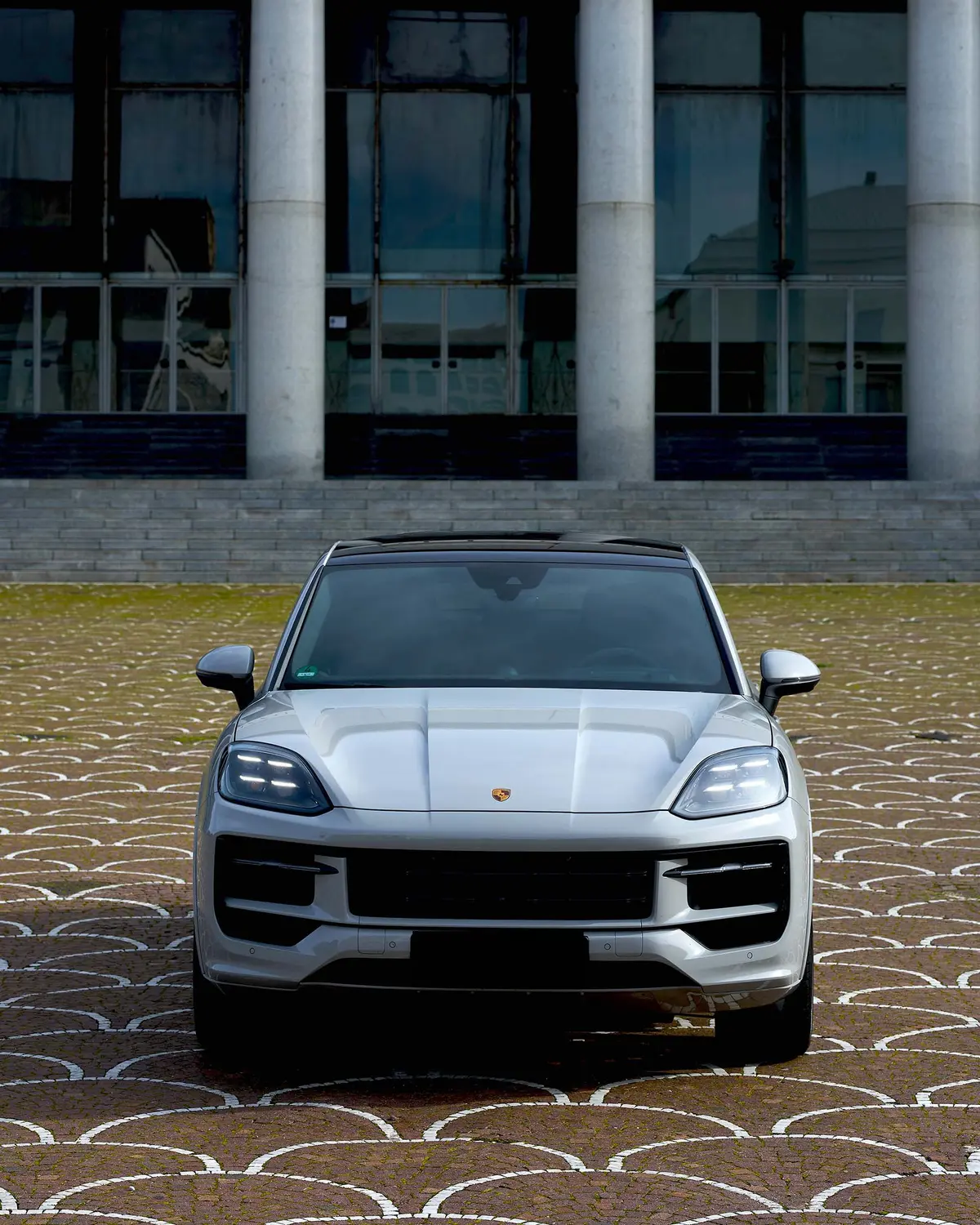 Porsche Cayenne 2025 — Venice Lux Car Rental, Venice. The 2025 Porsche Cayenne brings 353 hp and five real seats to a city where every car trip…