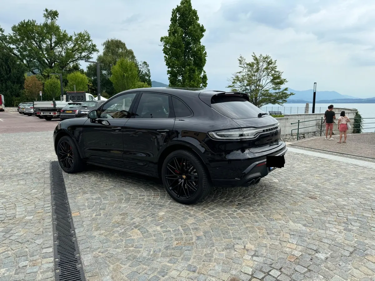 Porsche Macan GTS 2024, front view — Venice Lux Car Rental, Venice. The 2024 Porsche Macan GTS pairs 440 hp with a five-seat cabin, which makes it one of the…