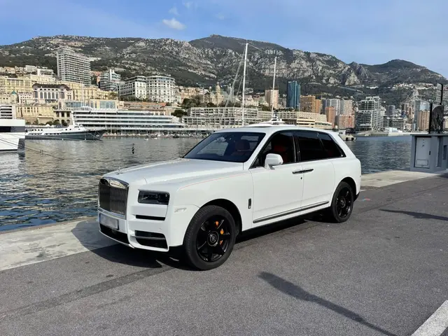 Rolls-Royce Cullinan 2022 — Venice Lux Car Rental, Venice