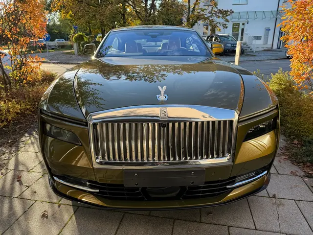 Rolls-Royce Spectre 2024 — Venice Lux Car Rental, Venice