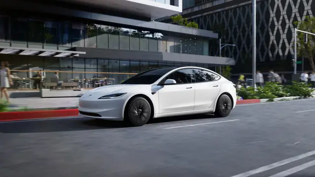 Tesla Model 3 Performance 2026 — Venice Lux Car Rental, Venice